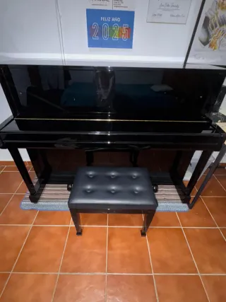 Piano Yamaha B2