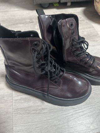 Botas charol granate Zara Talla 36