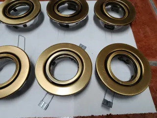 8 Focos Ojo de Buey Empotrables Dorados