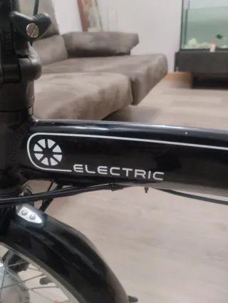 Bicicleta Eléctrica Dahon Ikon Plegable