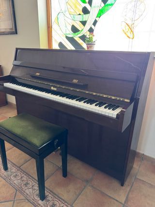 Piano KAWAI CX8