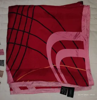 Pañuelo seda Devota & Lomba