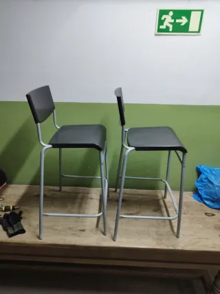 2 Taburetes Altos IKEA