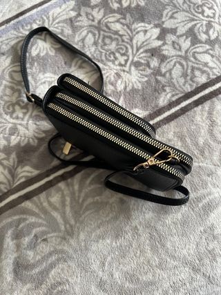 Bolso tipo monedero negro