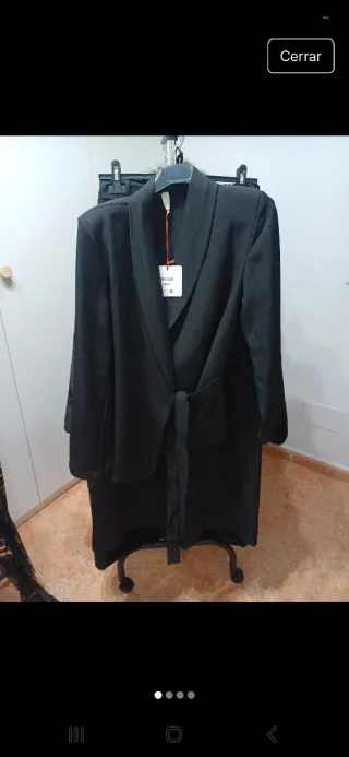 Traje chaqueta cruzado marrón y negro
