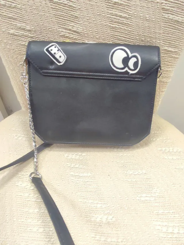 Borsetta donna nera con patch