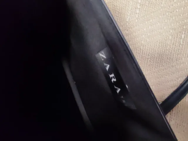 Borsetta donna nera con patch