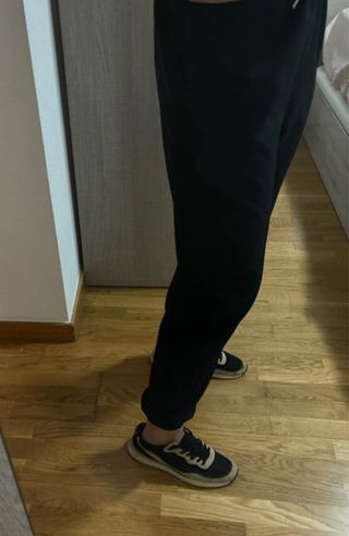 Pantalón cargo Zara negro