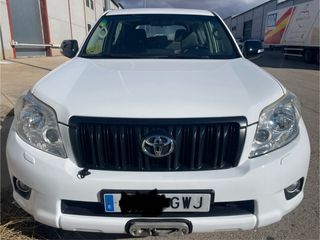 Toyota Land Cruiser 150 2010