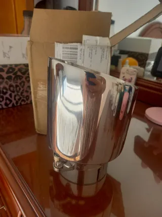 Tubo de escape cromado