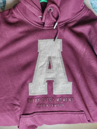 Sudadera Alvaro Moreno Morada con Letra A