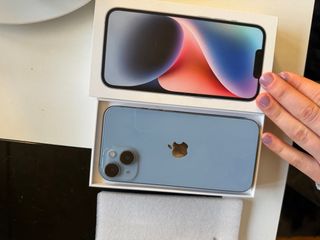 iPhone 14 Azul