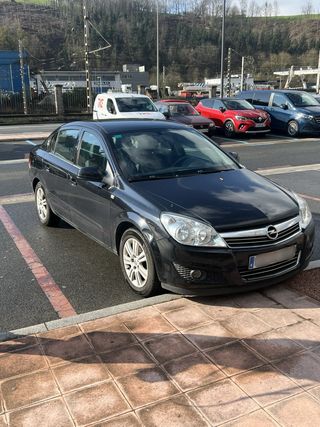 Opel Astra 2010