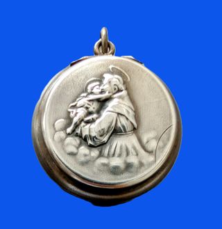 Rosario antiguo plata ley relicario