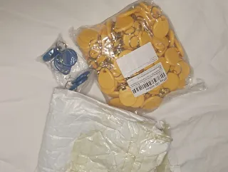 Llaveros RFID para puerta automática