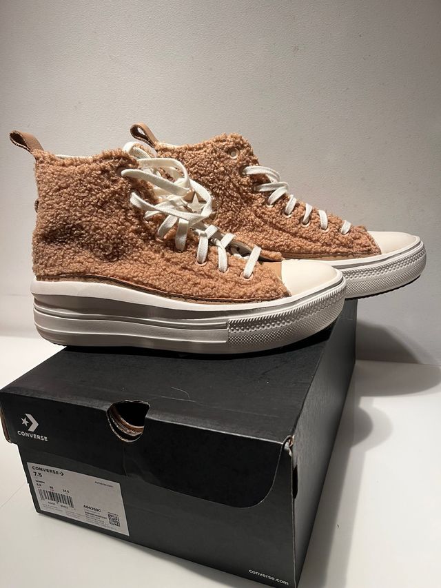 Converse plataforma borreguito talla 38