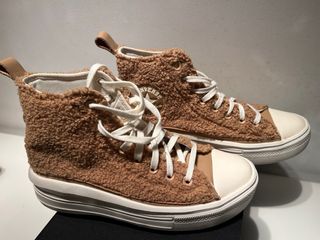 Converse plataforma borreguito talla 38