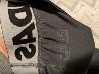 Mallas cortas Adidas grises xs