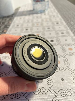 Objetivo Panasonic Lumix S-R26 Pancake