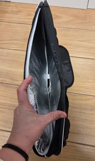 Pack Pala Padel Kuikma + Funda + Pelotas.