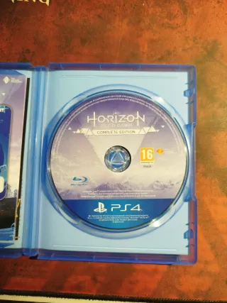 Horizon Zero Dawn Complete Edition PS4