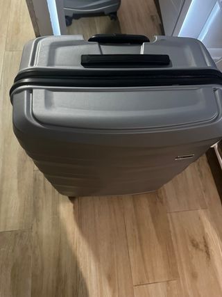 Maleta grande gris nueva