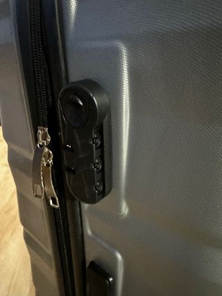 Maleta grande gris nueva