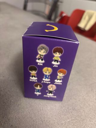 Tiny Tan McDonald's V