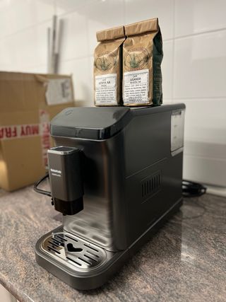 Cafetera Taurus Accento Late Superautomática