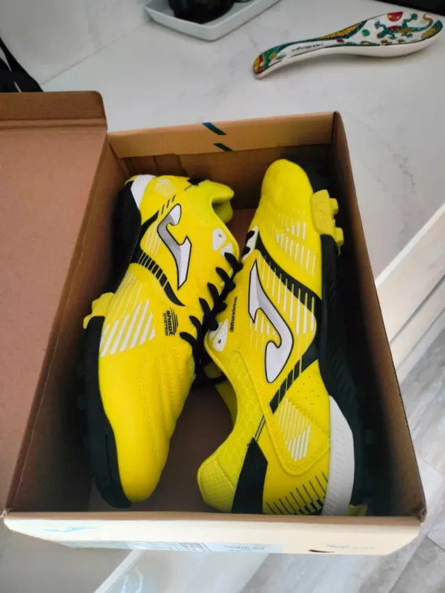 Zapatillas Fútbol Joma Amarillas