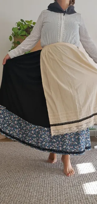 Traje completo 95cm, regional,casera,aldeana,neska