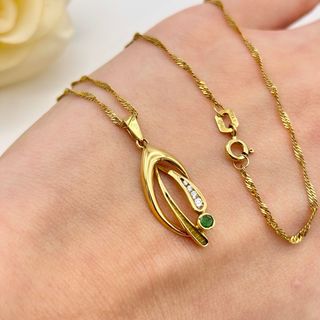 Collar de oro 18kt con esmeralda