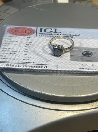 Anillo Oro 18k Diamante Negro 1.71 Ct