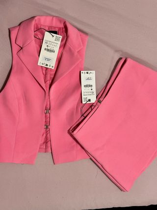 Conjunto chaleco y falda Zara rosa Talla XS