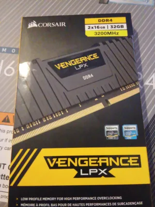 Placa BaseMSI PRO H610M-E DDR4 + CPU i3-12100F+RAM