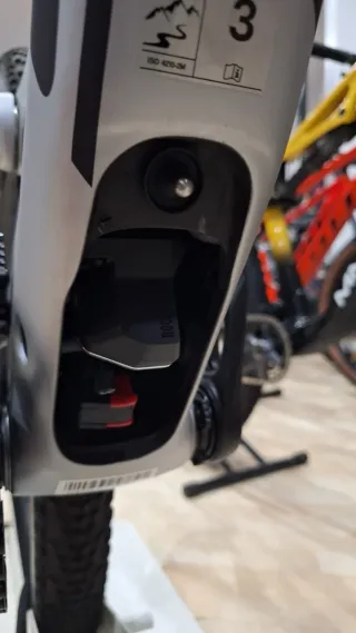 Spark RC World Cup Cuadro + Suspensiones Flight At