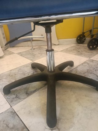 Mobiliario de Peluquería Completo