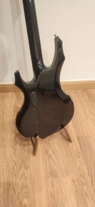 Bajo Eléctrico LTD/ESP F-254 Activo