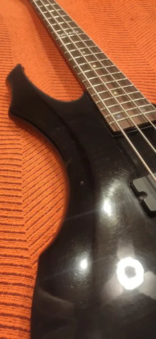 Bajo Eléctrico LTD/ESP F-254 Activo