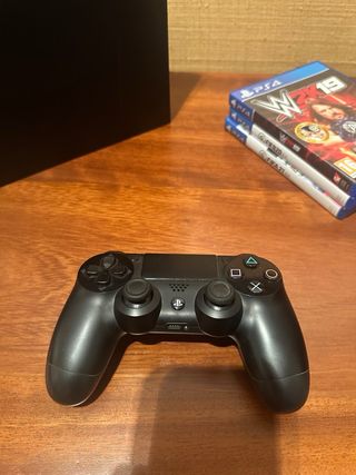 PS4 (PlayStation 4) Negra