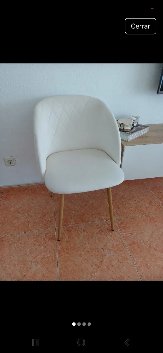 2 Sillas de Terciopelo Blancas