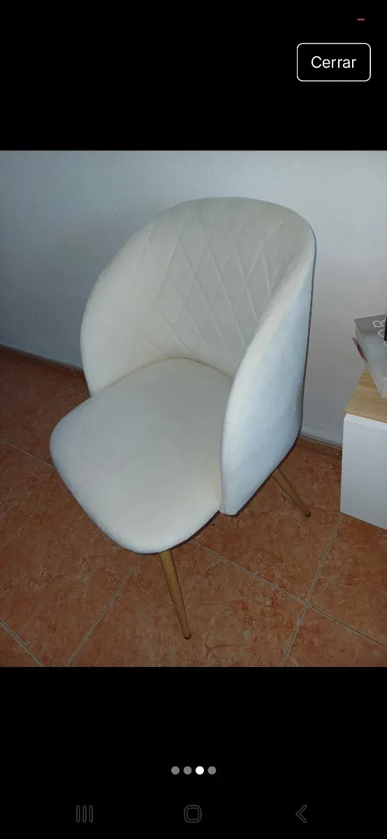 2 Sillas de Terciopelo Blancas