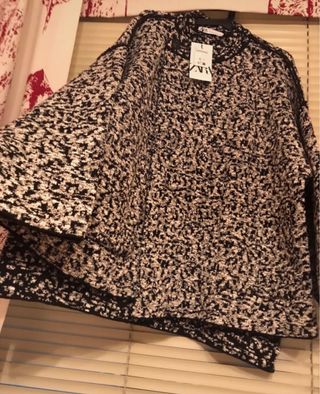 Abrigo cruzado punto Zara