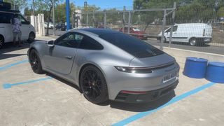 Porsche 911 Carrera 4 GTS