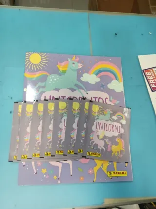 Álbum Unicorns Panini + 8 Sobres