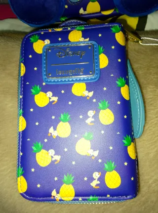 Mochila y Cartera Loungefly Stitch