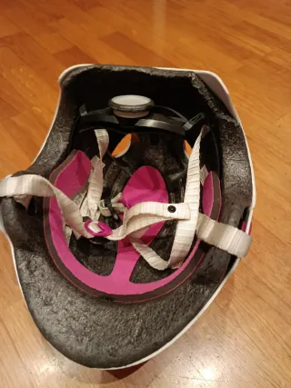 Casco Btwin Rosa y Blanco