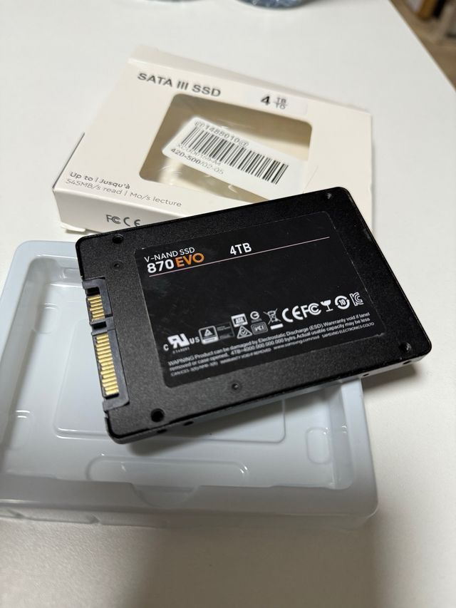 SSD SATA III 4TB V-NAND