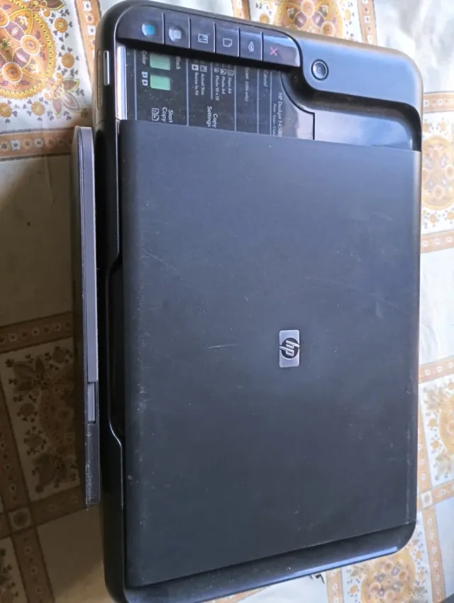 Stampante multifunzione HP Deskjet F4580