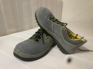 Calzado de seguridad Isa Talla 37